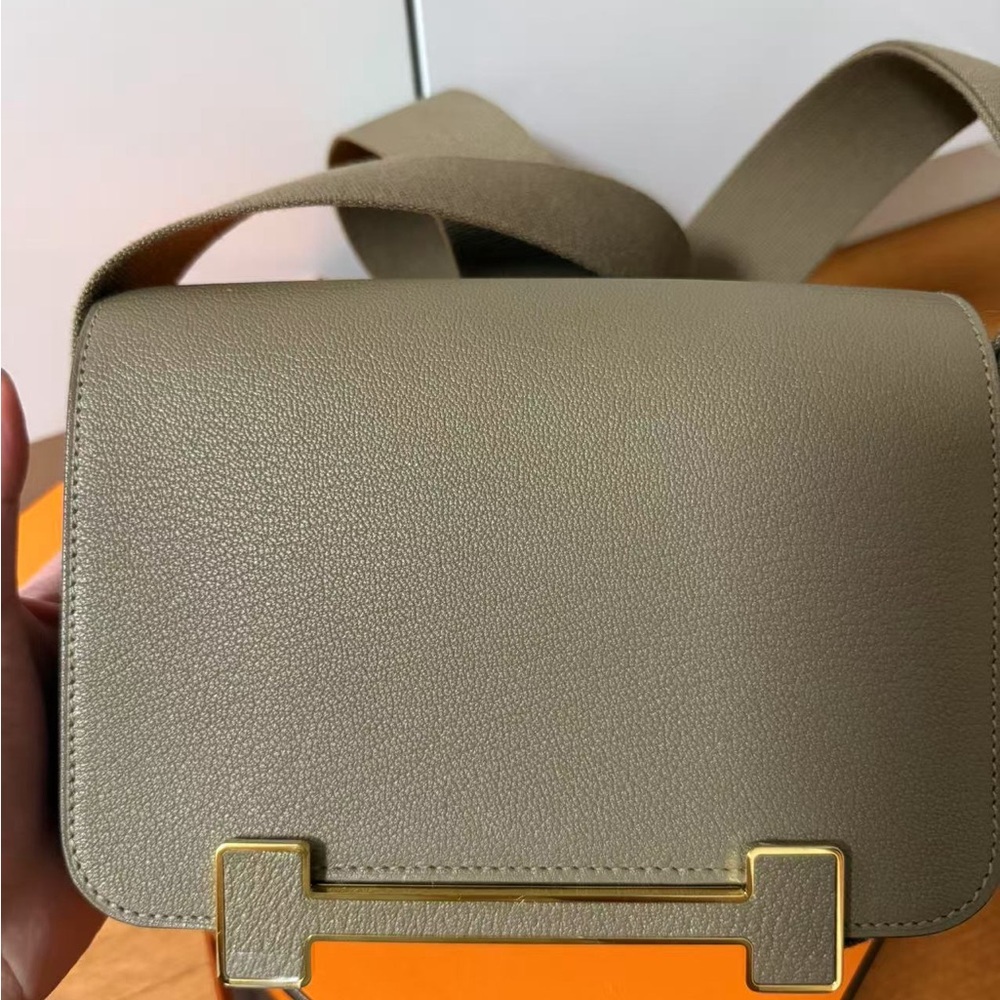 Hermes’ Geta B stamp